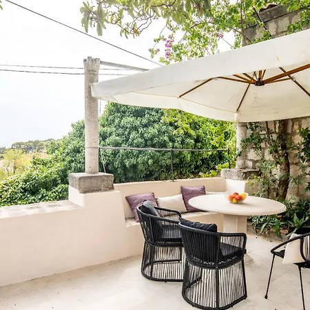 Διαμέρισμα Flores Garden Ντουμπρόβνικ